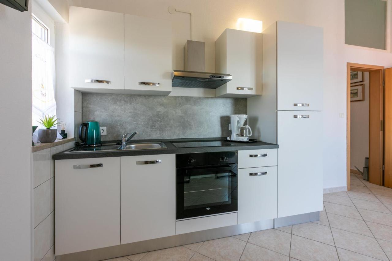 Apartments Porto Dramalj Exterior photo