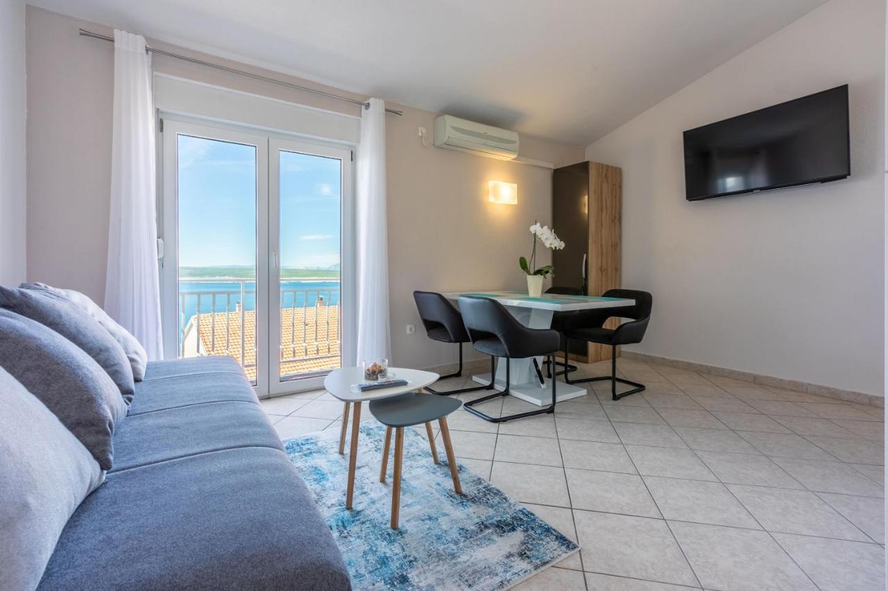 Apartments Porto Dramalj Exterior photo