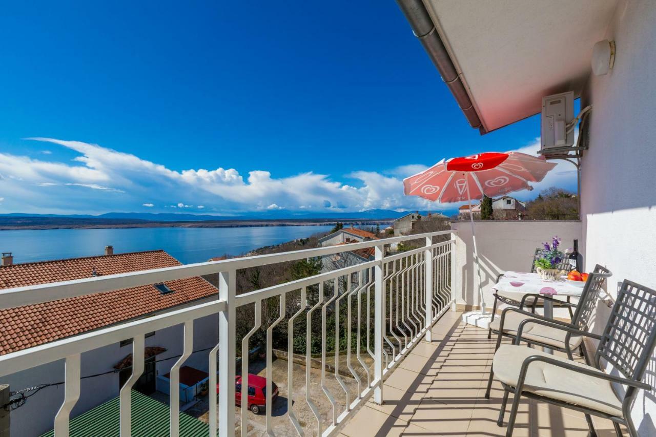 Apartments Porto Dramalj Exterior photo